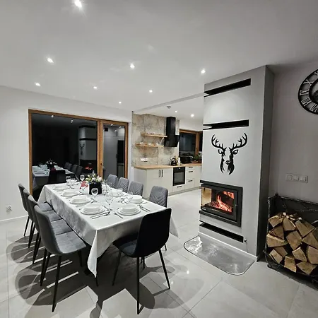 بيت للعطل Malowany Międzybrodzie Bialskie